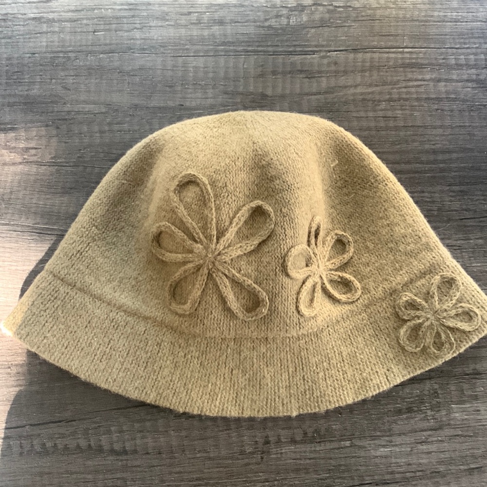 August Hats Wool Cloche Hat Tan Embroidered Retro Vintage Style OS